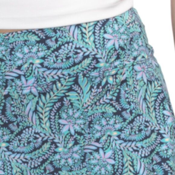 TOMMY BAHAMA Upf 50 Flounce Hem Skort - Picture 2 of 4